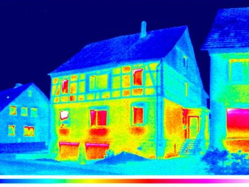 Lutte contre les précarités énergétiques : Les acteurs franciliens en action