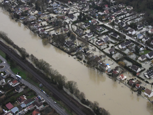 Populations et logements face aux crues en Île-de-France